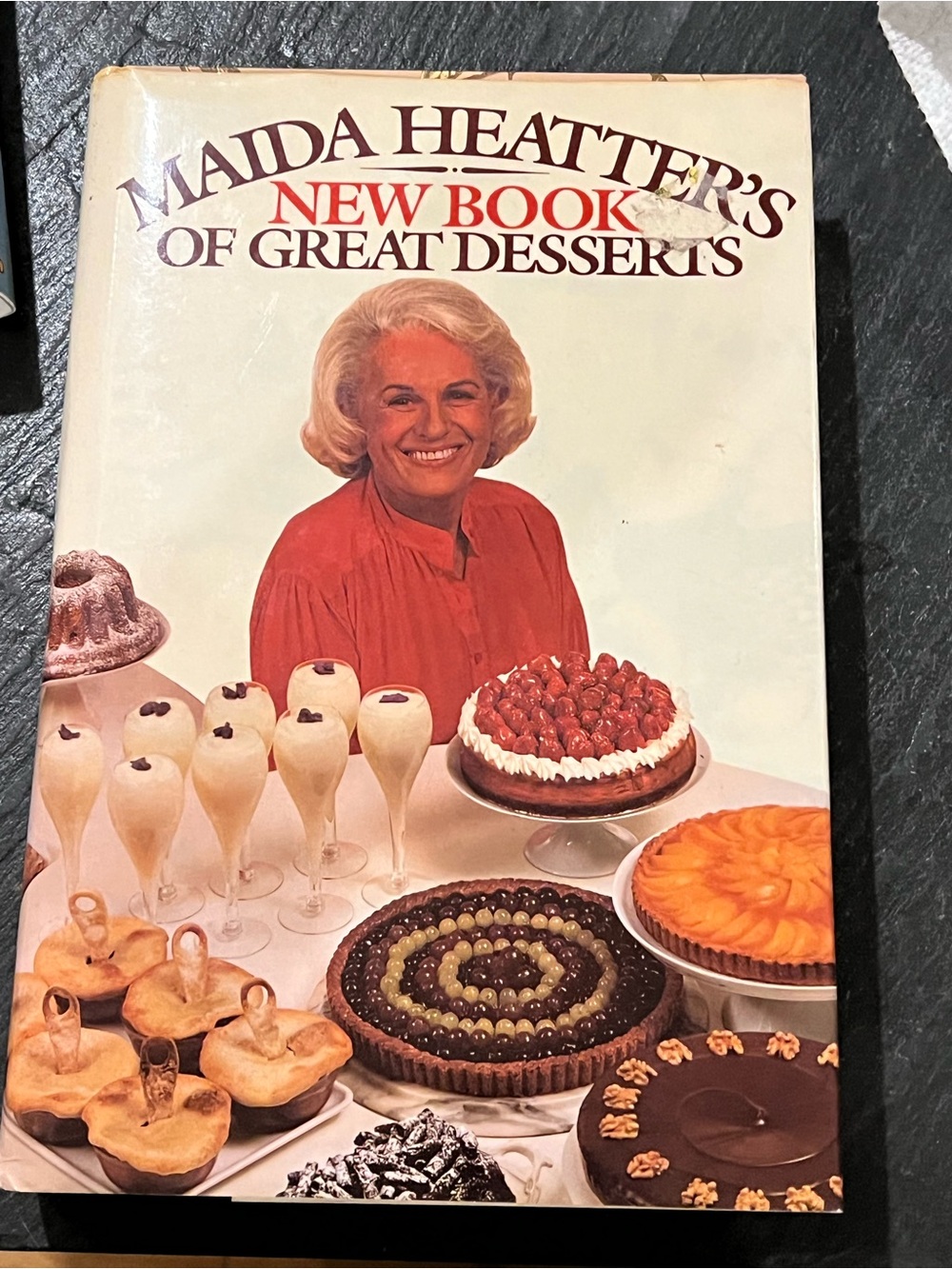 Maida Heatter's New Book of Great Desserts Vintage Hardcover Cookbook.
